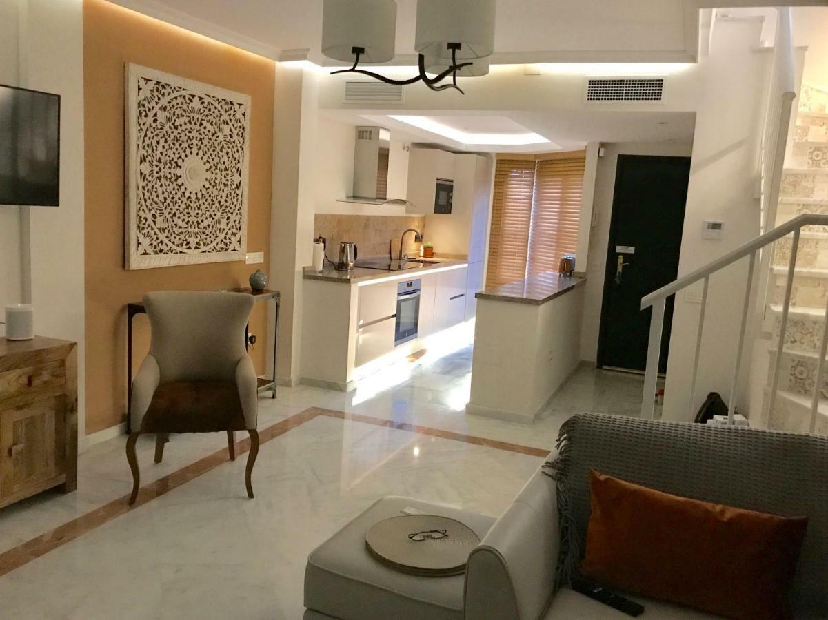 Ferienhaus Lomas De Cabopino Marbella